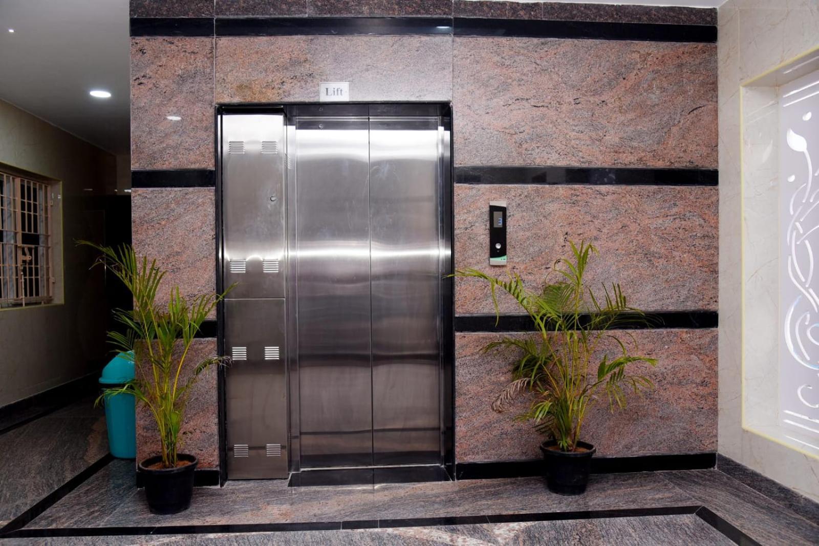 Hotel Sri Vishnu Residency Sriperumbudur Zewnętrze zdjęcie